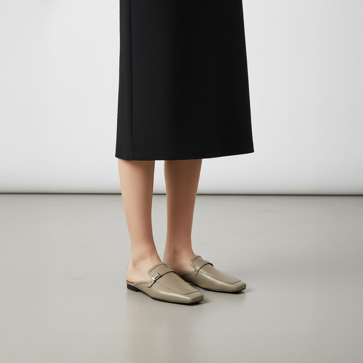 Women's causal shoes in premium leather Australia