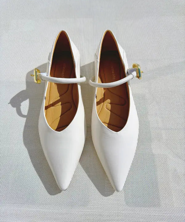 Comfortable women’s everyday casual shoes in white Mary Jane style