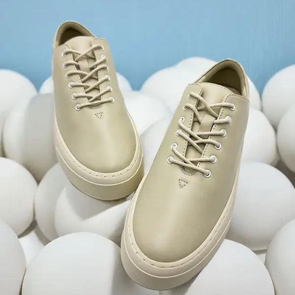Shop women's shoes best for travel 