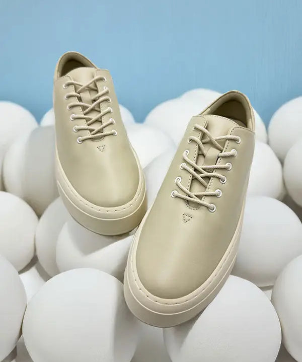 Shop women's shoes best for travel 