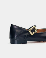 Black Mary Jane flat shoe with adjustable buckle strap