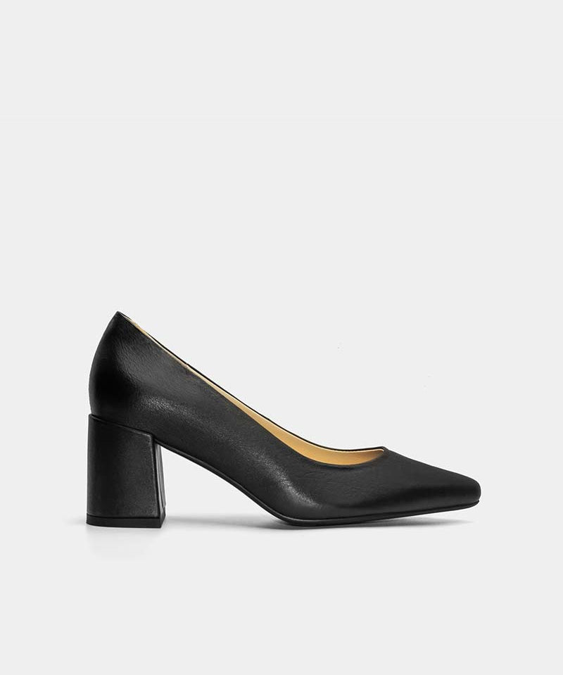 Comfortable black leather pumps with block heels