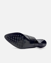 Rubber-injected leather sole of black mules