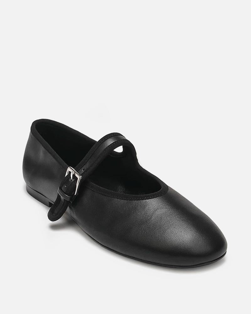Ballet flats with strap 