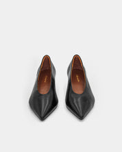 Black kitten heels with cushioned leather insole