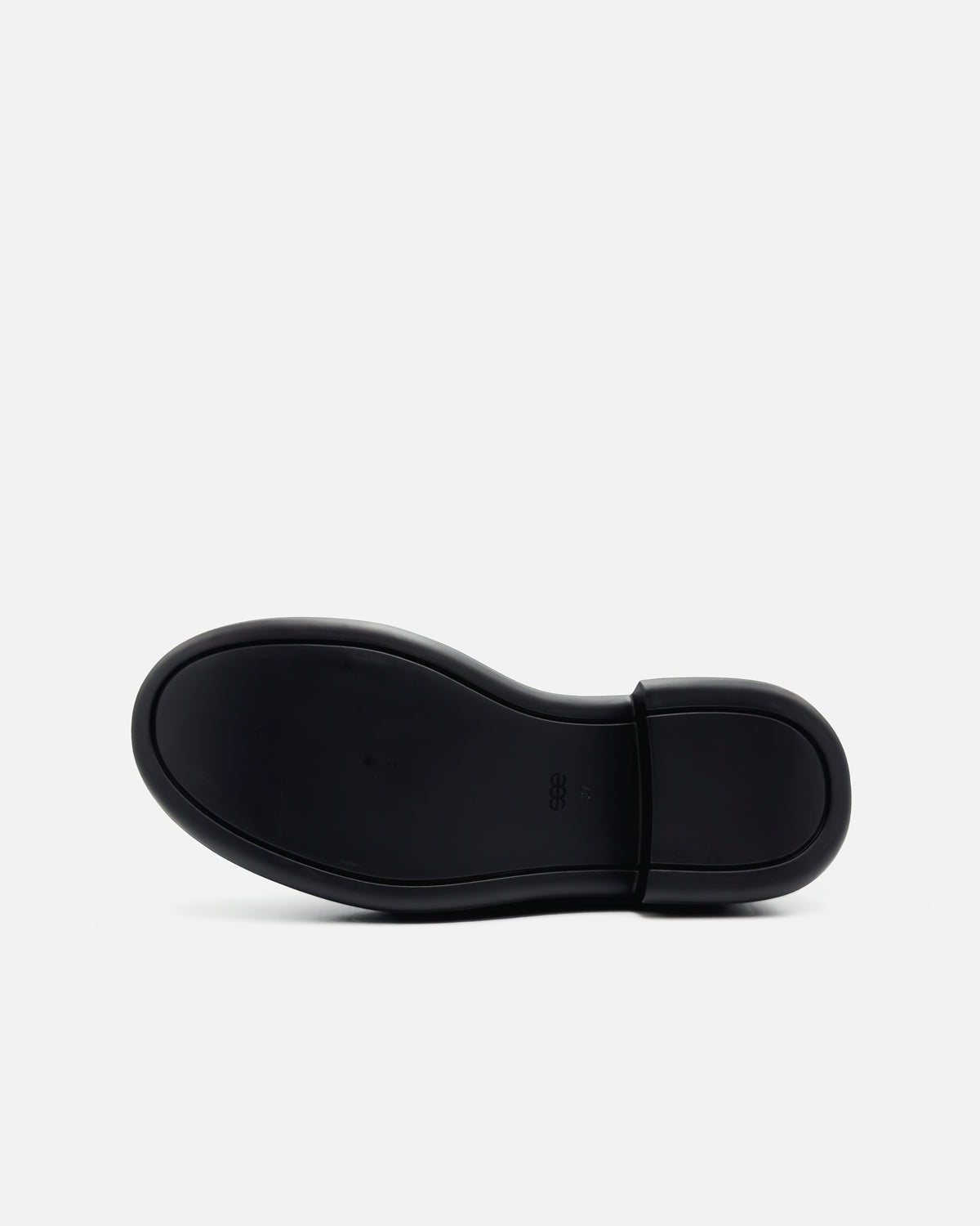 Black leather boots for women with platform and slip-resistant outsole