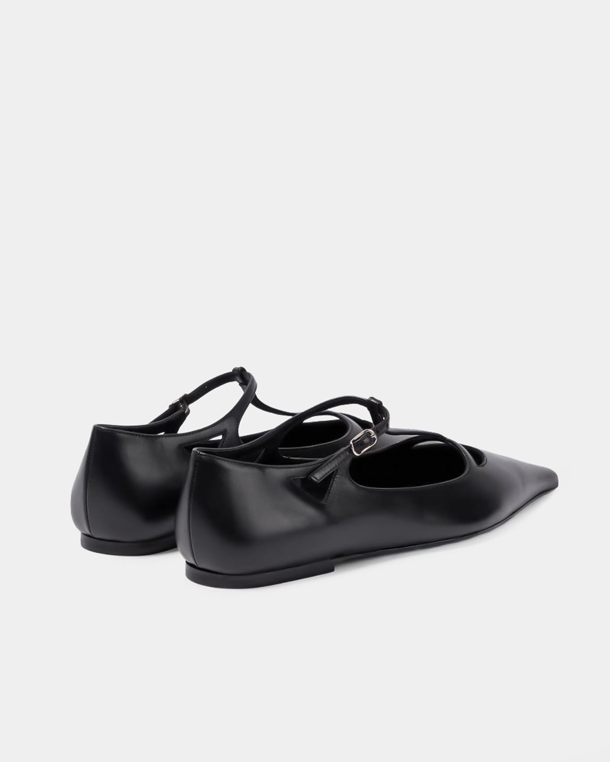 Women's dress flats in black leather with T strap and pointed toe