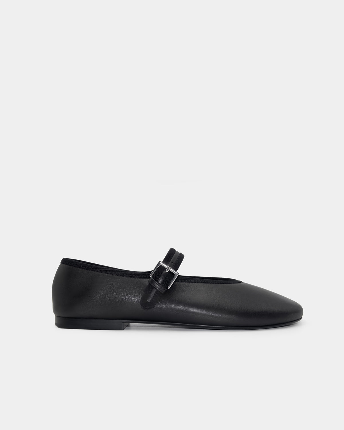 Women's black ballet flats in soft leather 