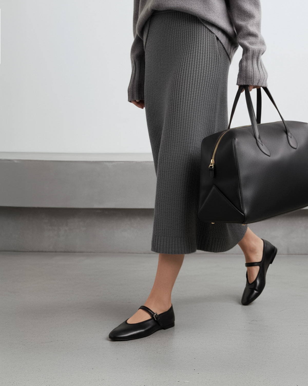 Black ballet flats in leather women's comfortable  travel flats Australia