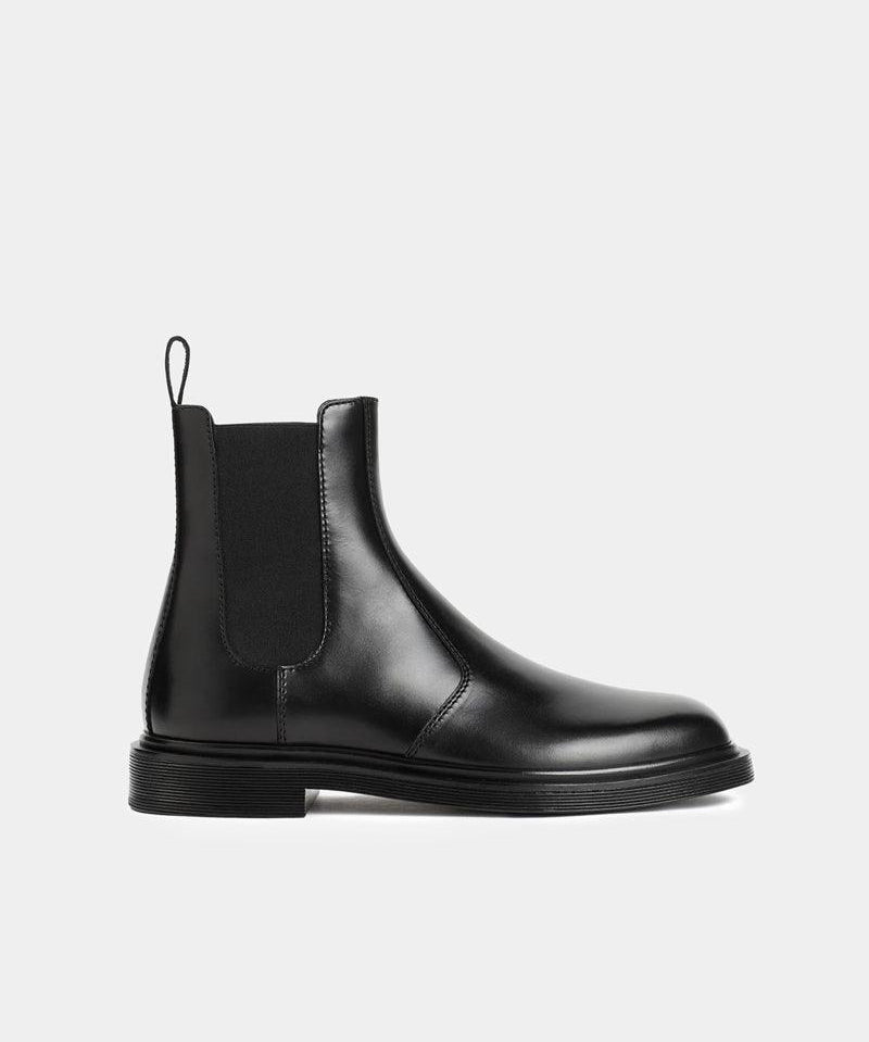 Black Chelsea boots women – brushed leather ankle boots with elastic sides
