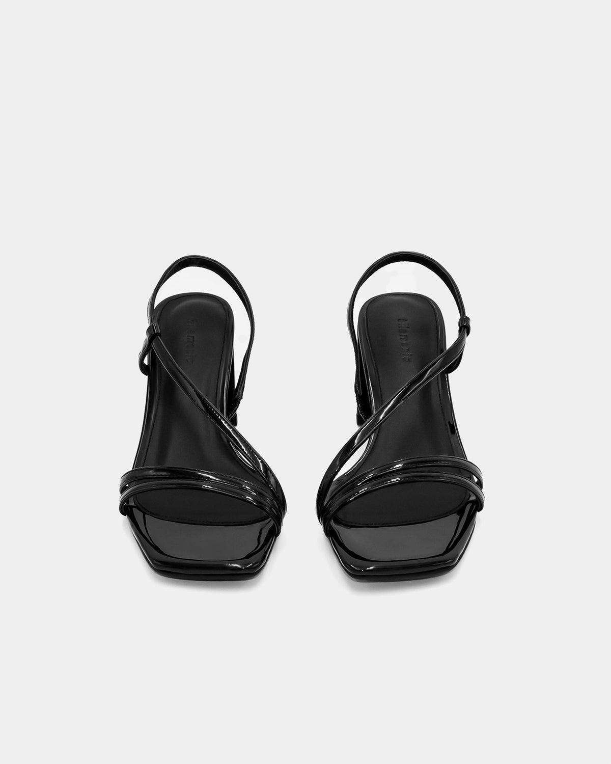 Black strappy block heel sandals in patent leather