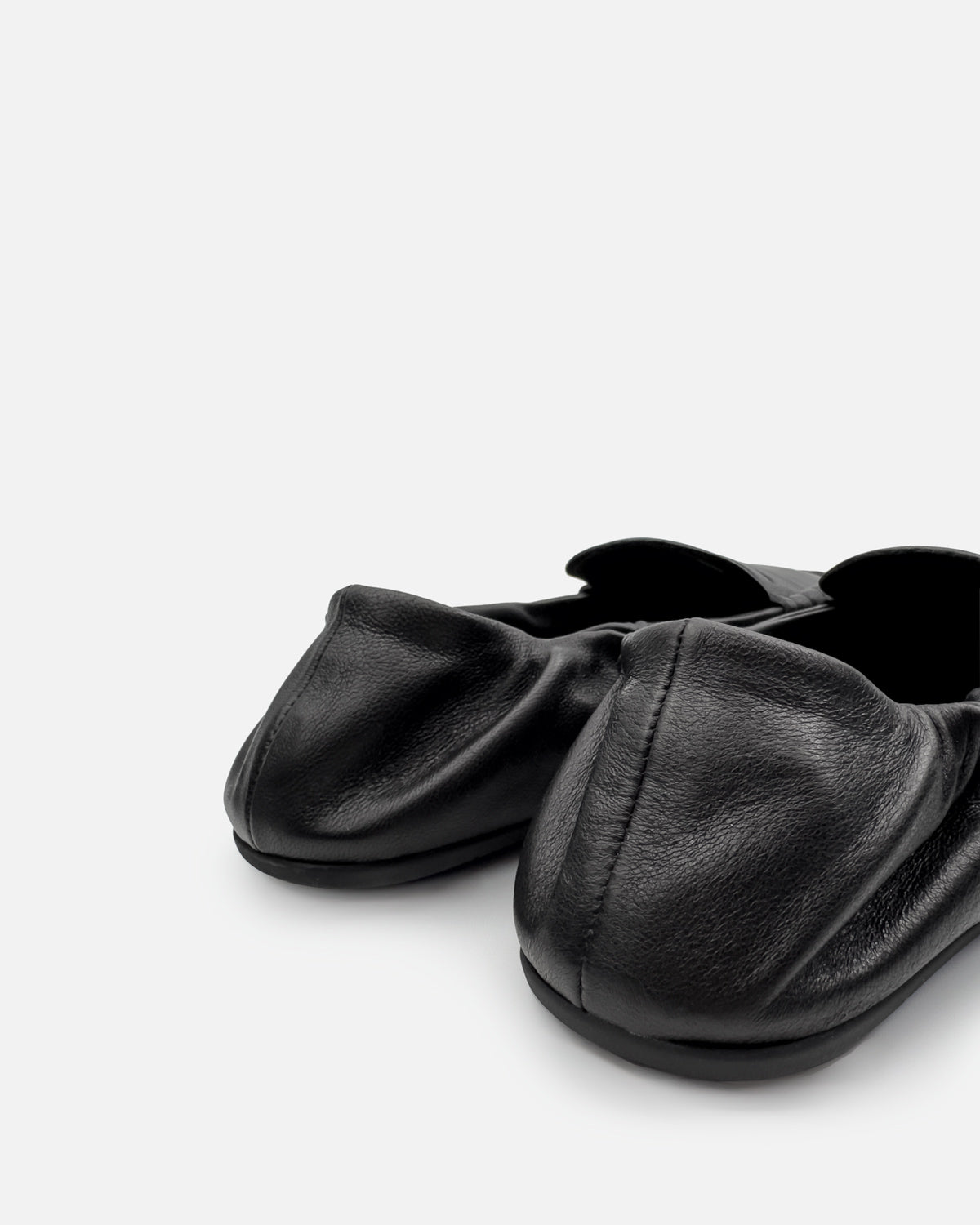 Elastic black leather loafers women's comfortable soft loafers 