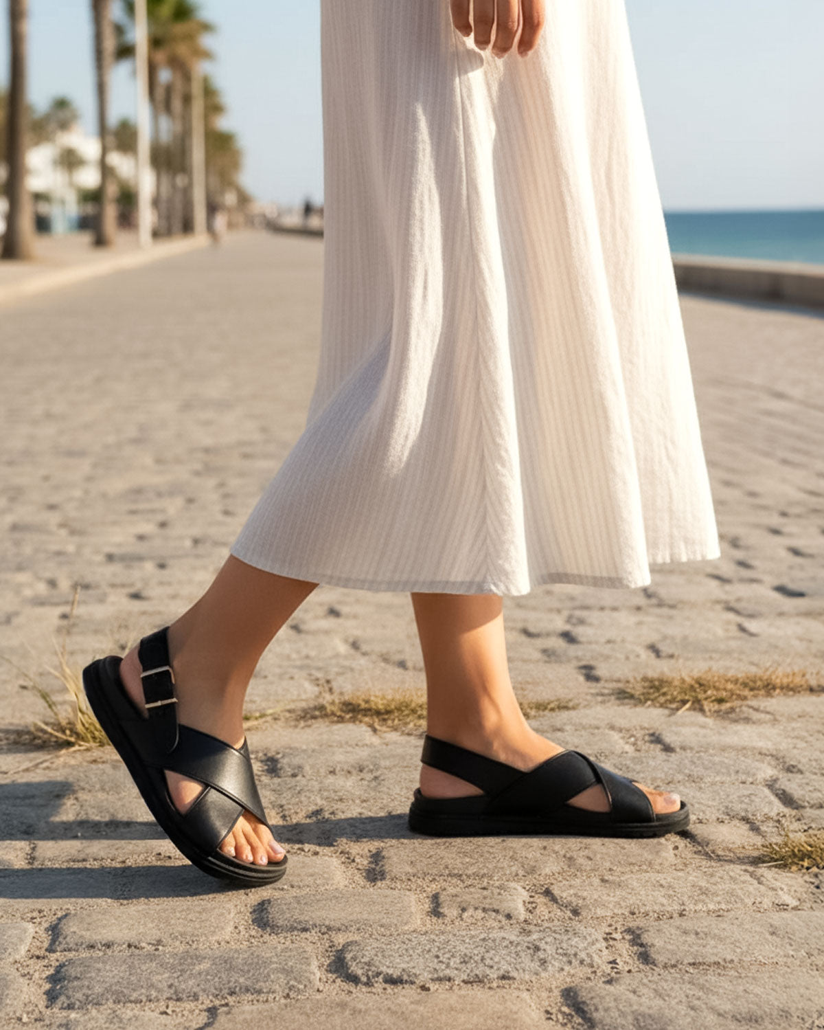 Women's black leather sandals with  comfort cork footbed 
