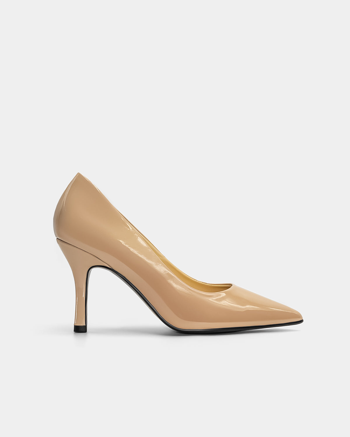 Nude beige patent leather comfort heels -closed toe pumps
