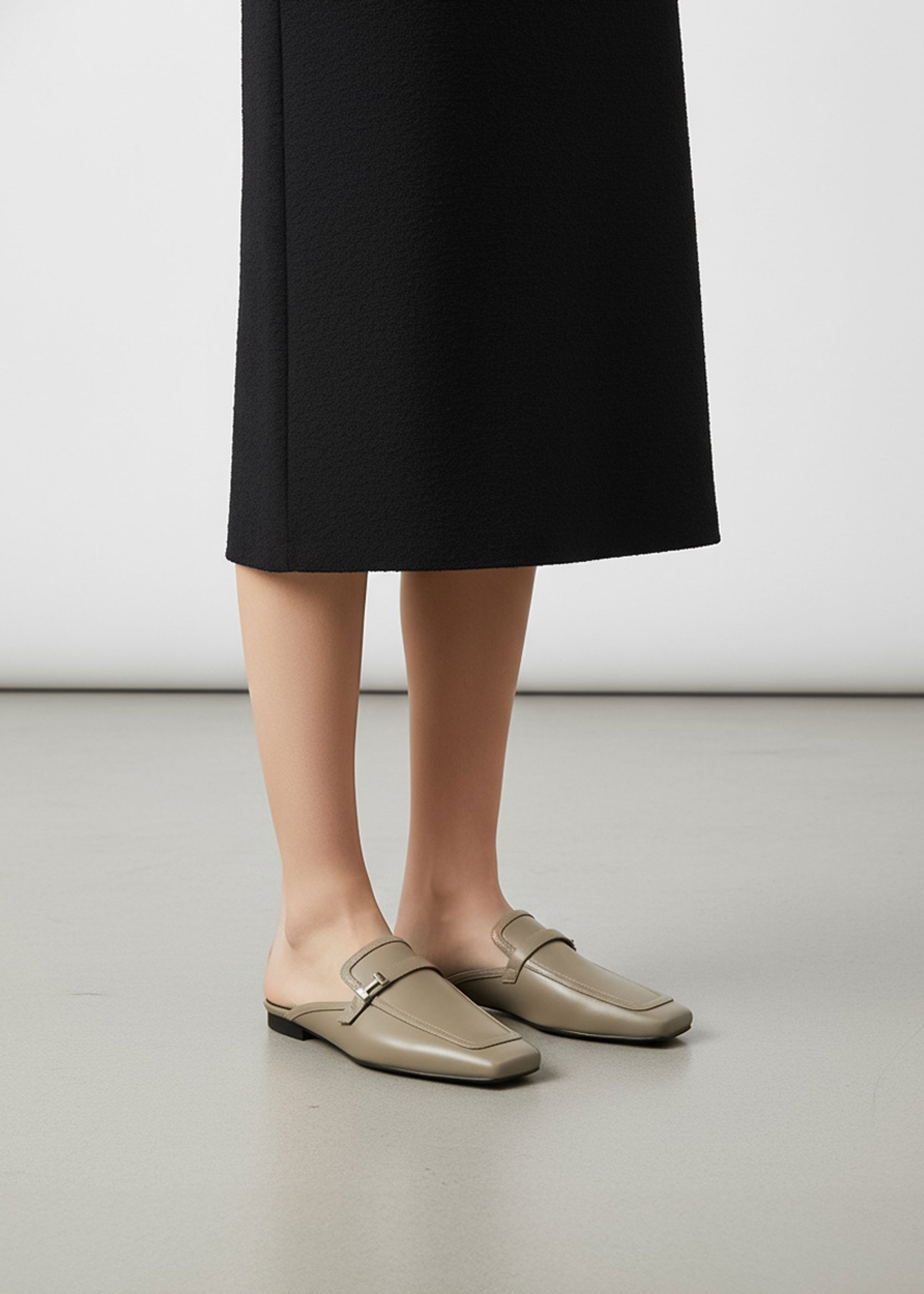 Women's causal flat mule shoes in khaki leather Australia