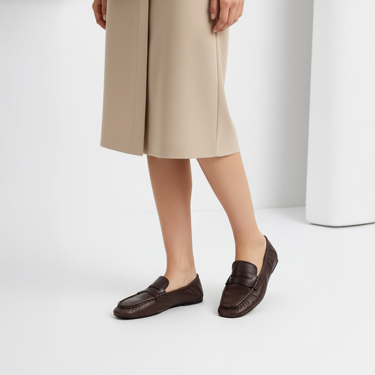 Women's loafers in soft brown leather Australia